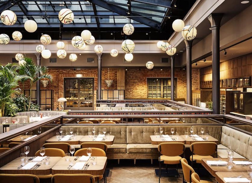 Restaurant Photo